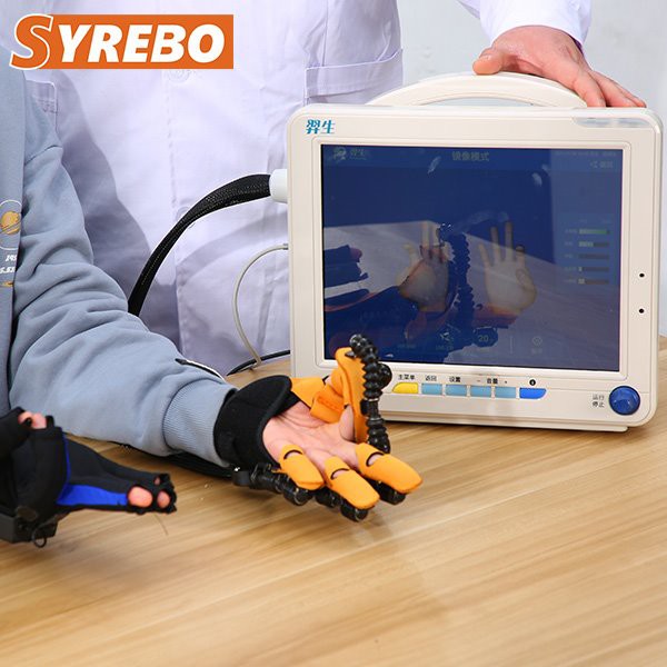 Găng tay cho bệnh nhân đột quỵ