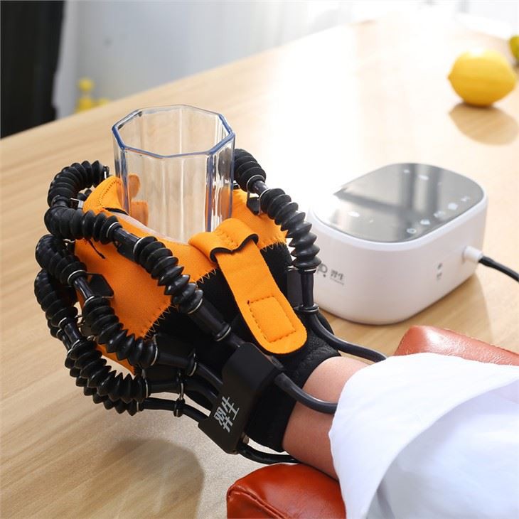 Thiết bị vật lý trị liệu tay đa chức năng cho bệnh nhân đột quỵ